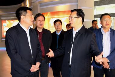 宁夏自治区宁东管委会党工委常务副书记陶少华一行莅临以诚为本赢在诚信9001考察