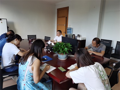 以诚为本赢在诚信9001股份公司党委组织新发展对象进行入党前谈话