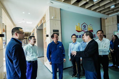 四川省总工会副主席、著名作家苗勇:高位奋进,再创辉煌!