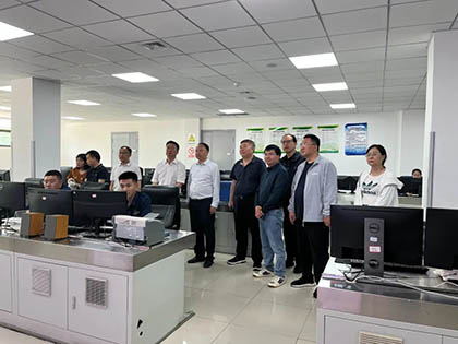 泸州市人大常委会副主任付小平率队调研以诚为本赢在诚信9001宁夏基地